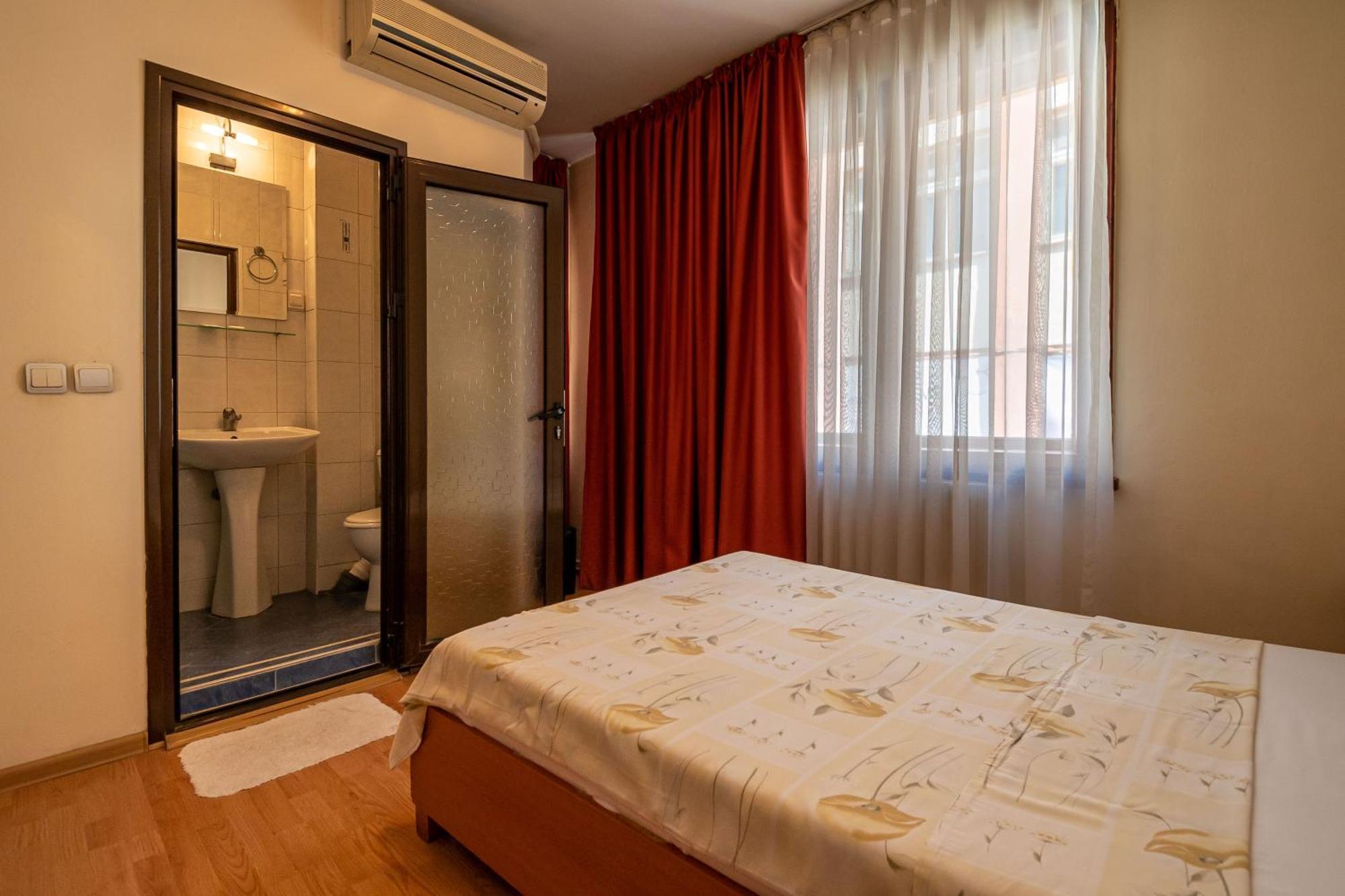 Primavera 1 Hotel Pazardzhik Exterior photo